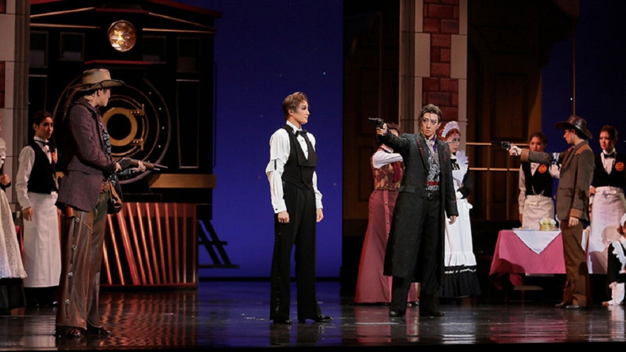 Golden Liberty backdrop