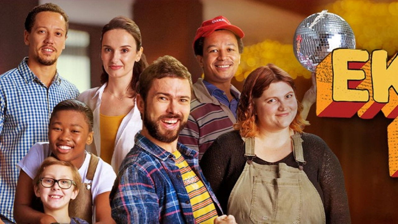 Ekstra Medium backdrop