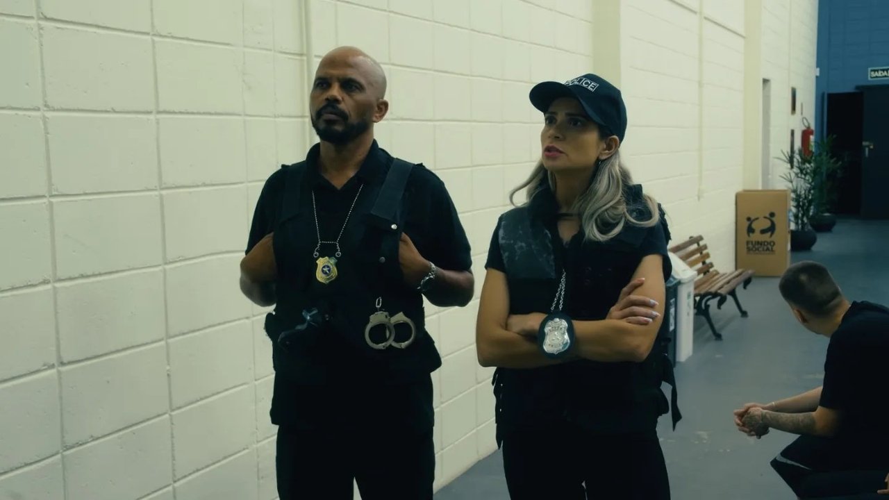 Irmãos de Sangue backdrop