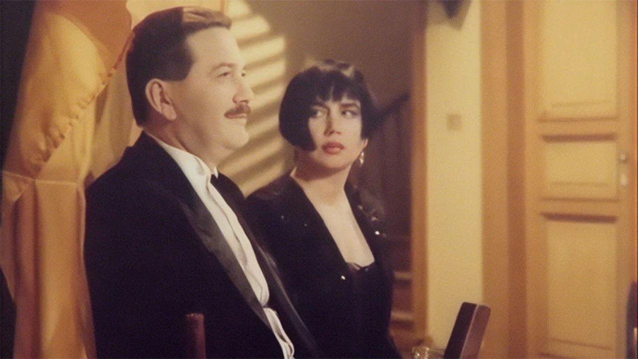 Büyük Yalnızlık backdrop