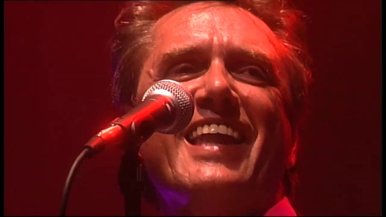 Doe Maar: Hoarse from Ahoy backdrop