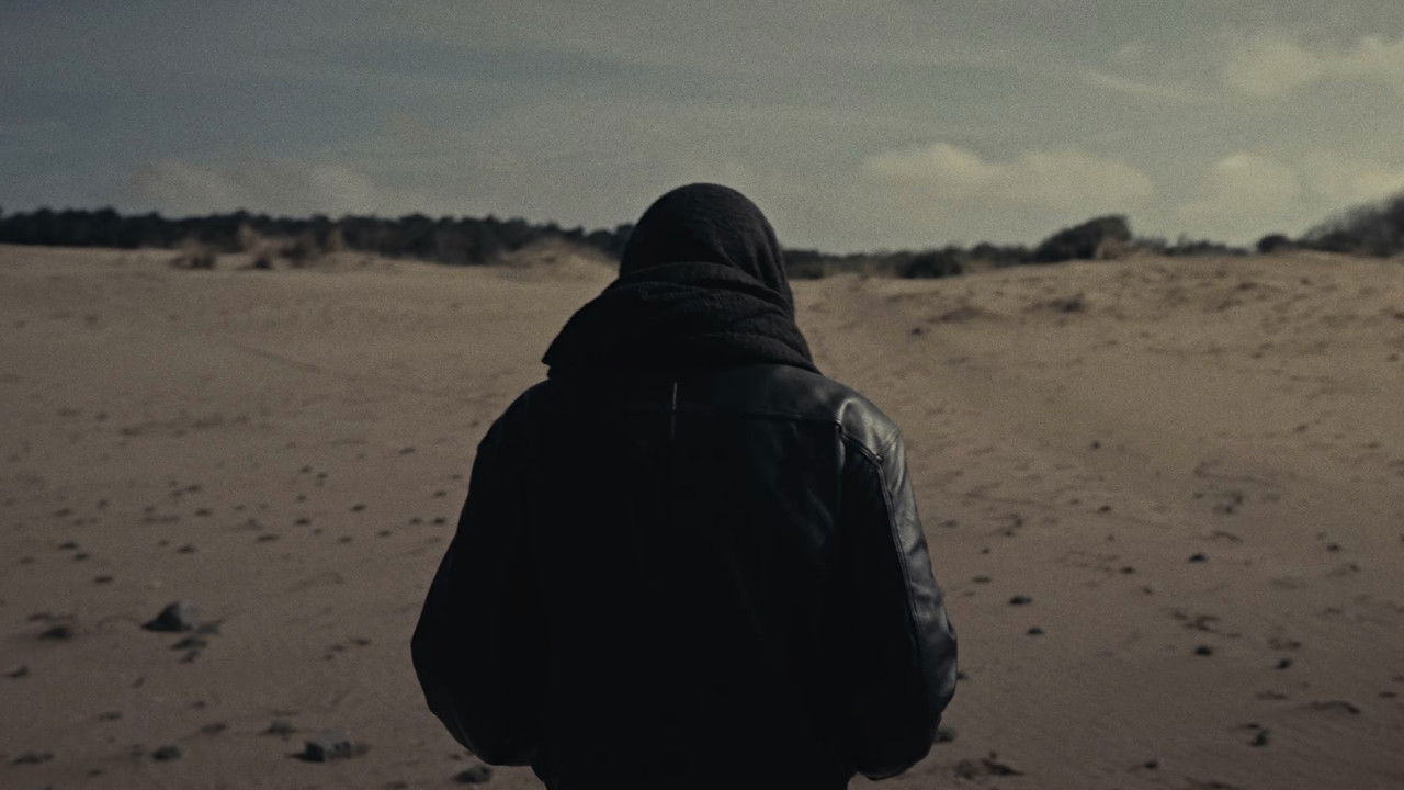 To Make It Back Home backdrop