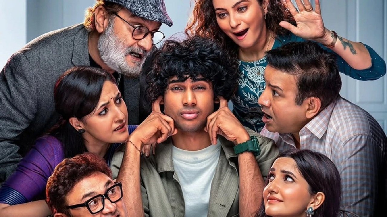 Mannu Kya? Karegga backdrop