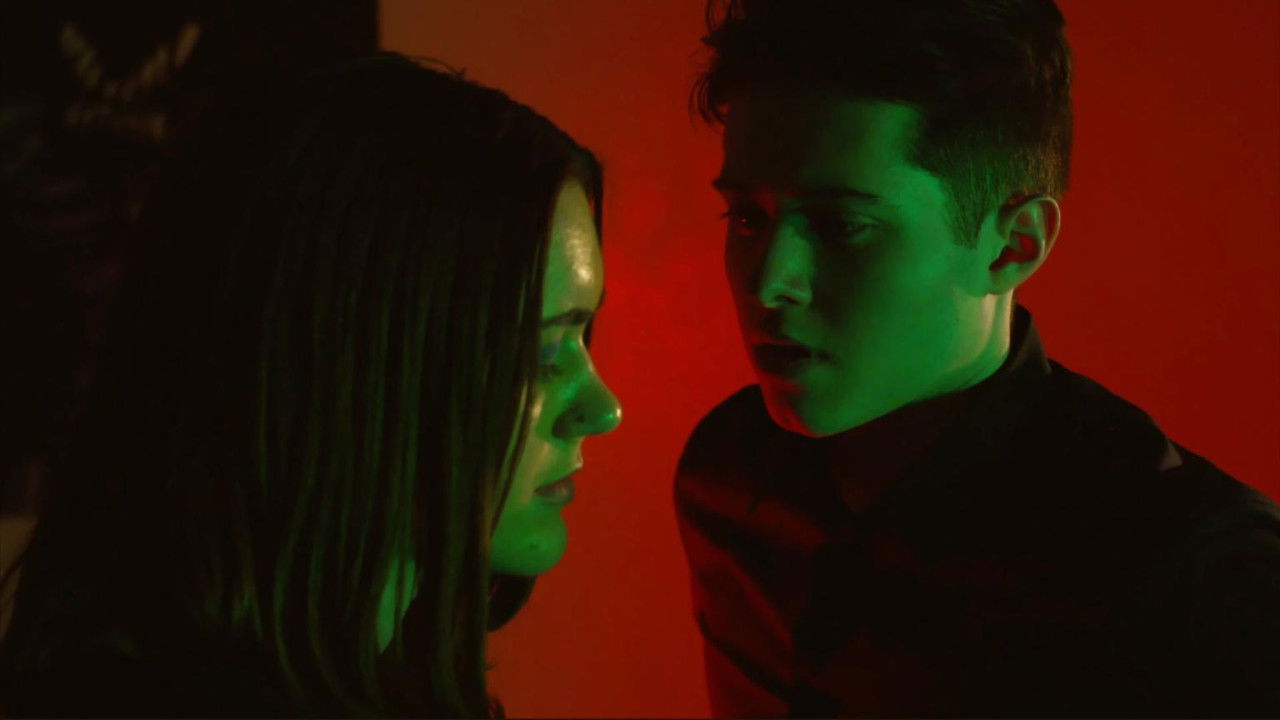 Perfect Scream backdrop