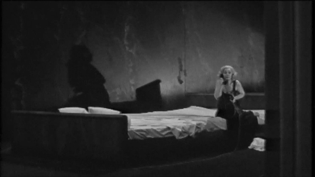 La Voix Humaine: Tragédie Lyrique en un Acte backdrop