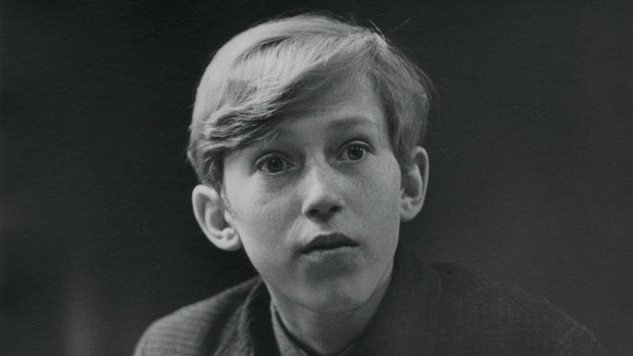 Agu Sihvka Gives Report backdrop