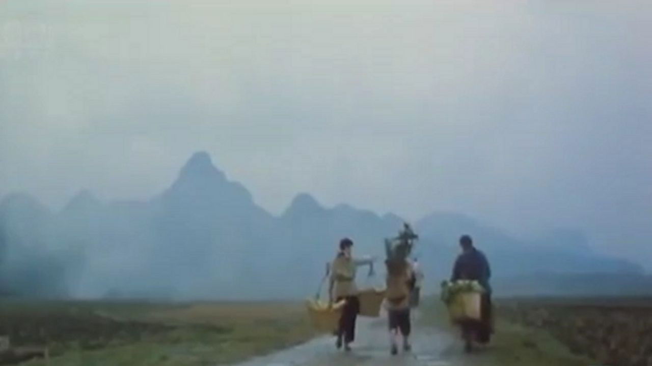 A Good Woman backdrop