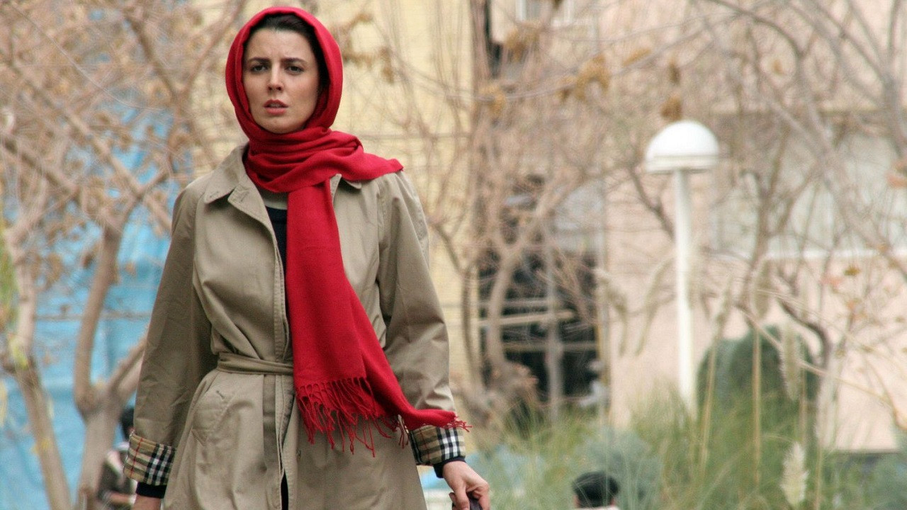 Meeting Leila backdrop