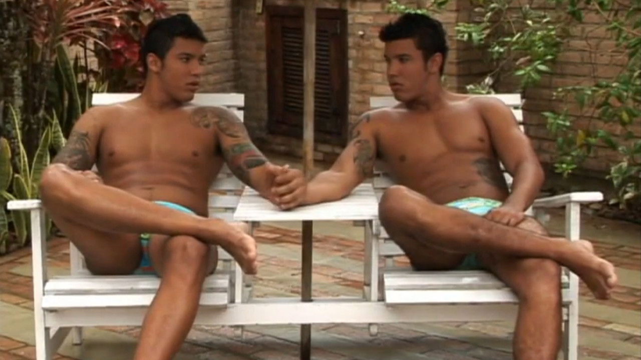 Suruba Bronze backdrop