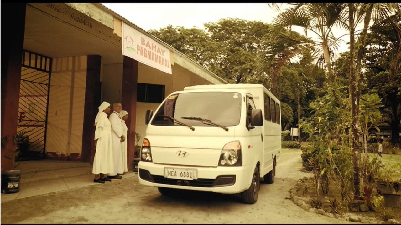 Bahay Ampunan backdrop