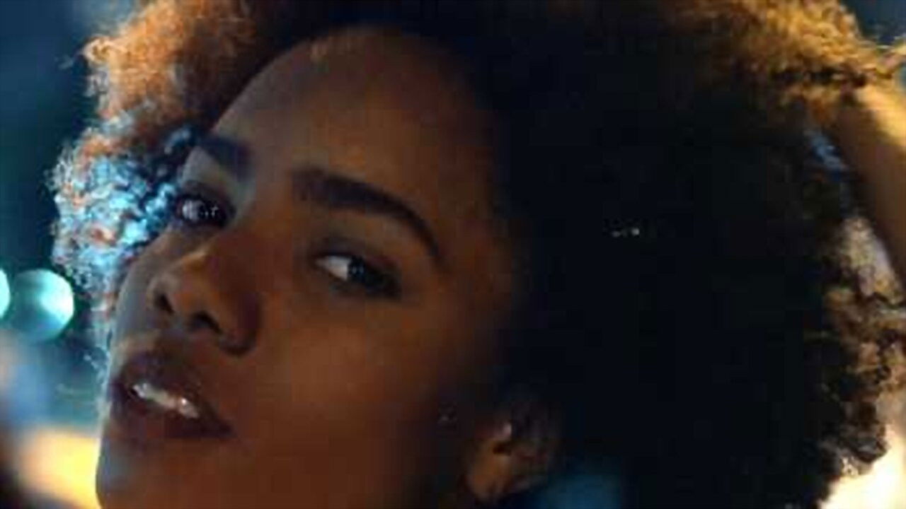 Curly Power backdrop