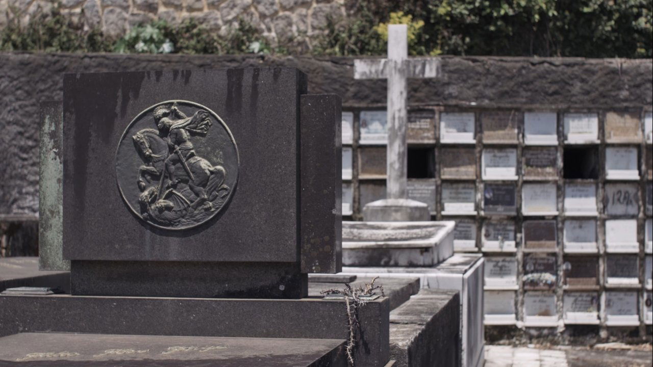 It'll Rain Tomorrow backdrop