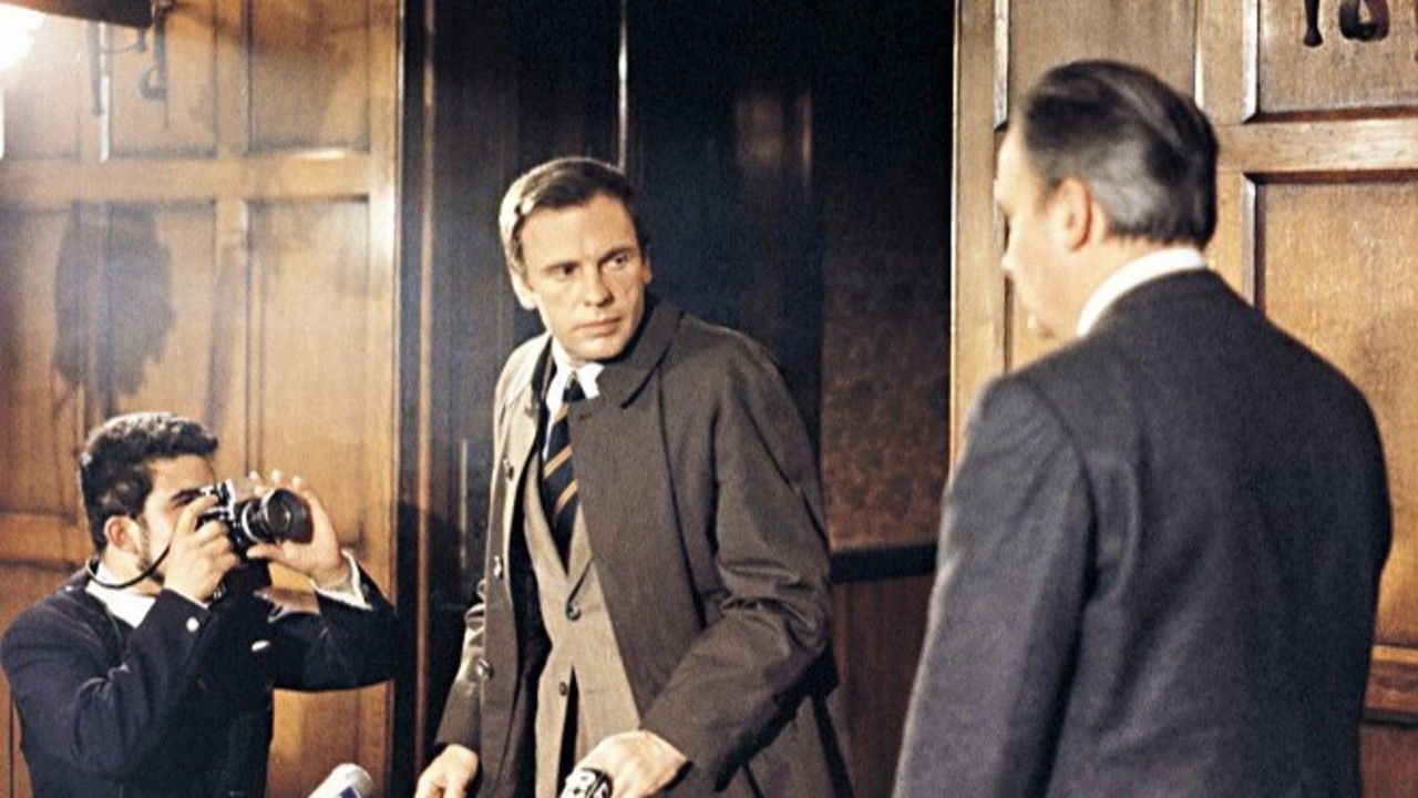 Défense de savoir backdrop