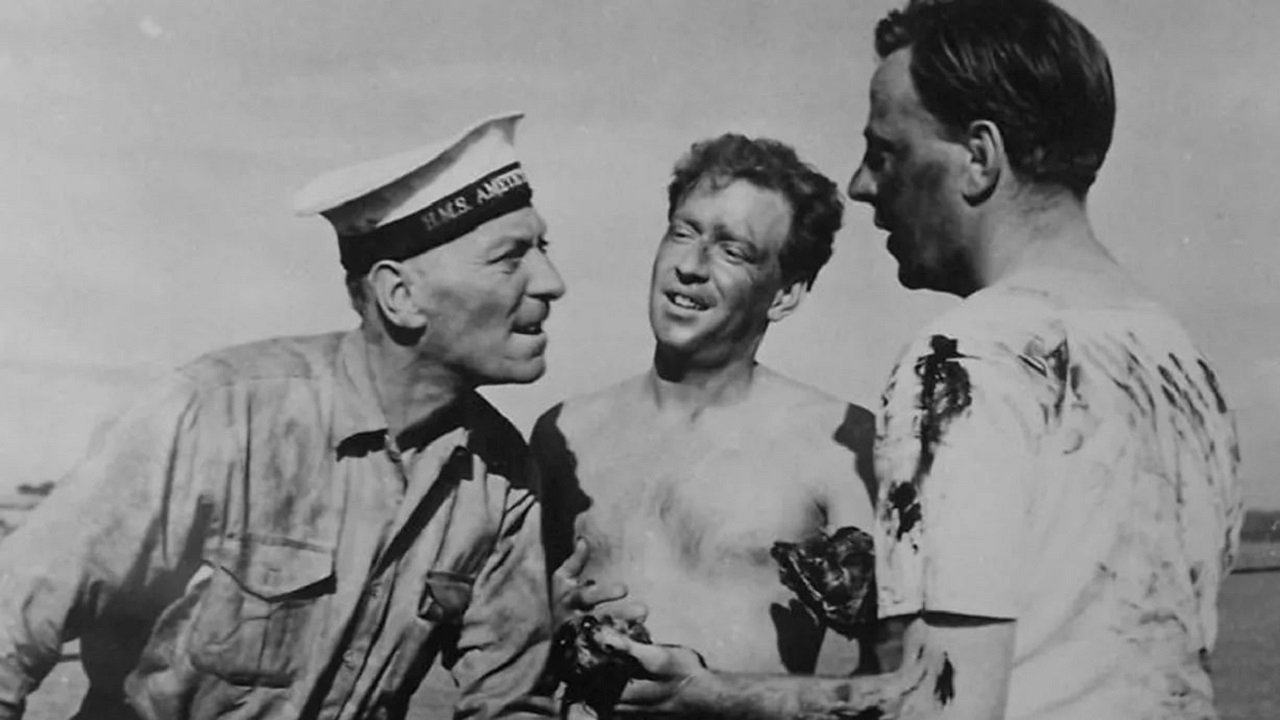 Yangtse Incident: The Story of H.M.S. Amethyst backdrop