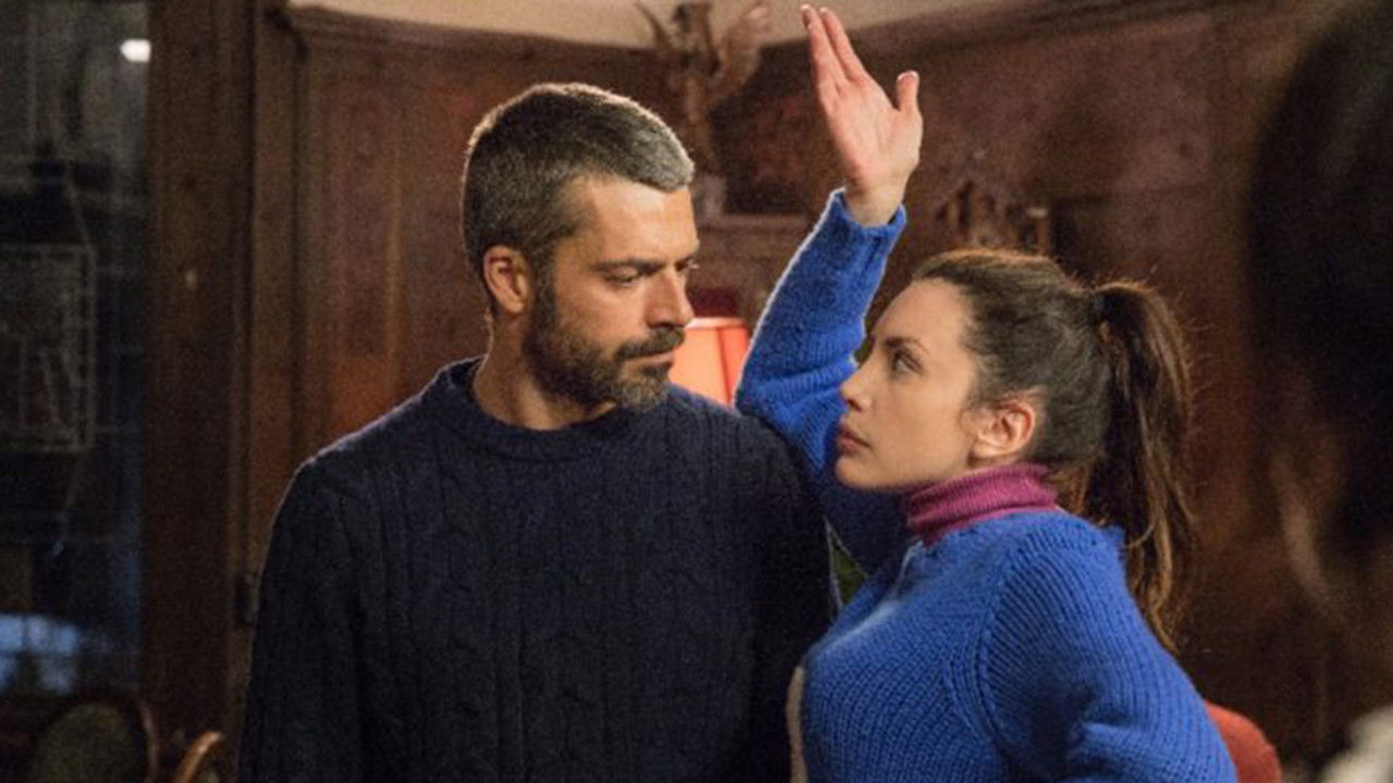 Cosa fai a Capodanno? backdrop