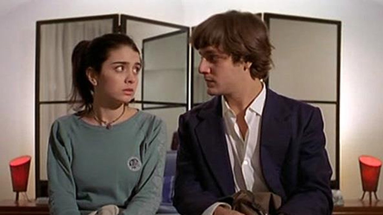 Gallito ciego backdrop