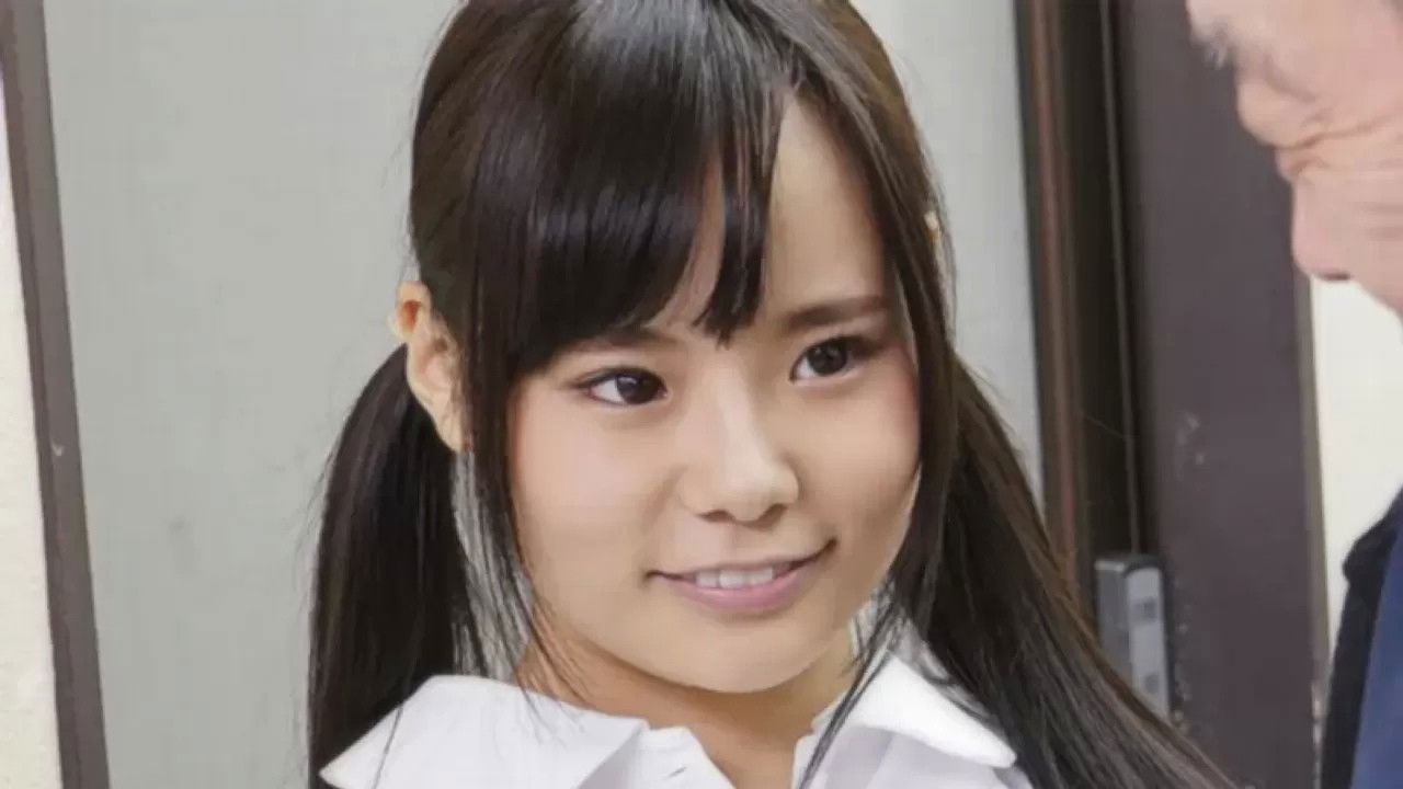 Daughter-in-law Who Can’t Resist Even when Played Around by Father and Grandfather Right Next to Bathhouse Men backdrop