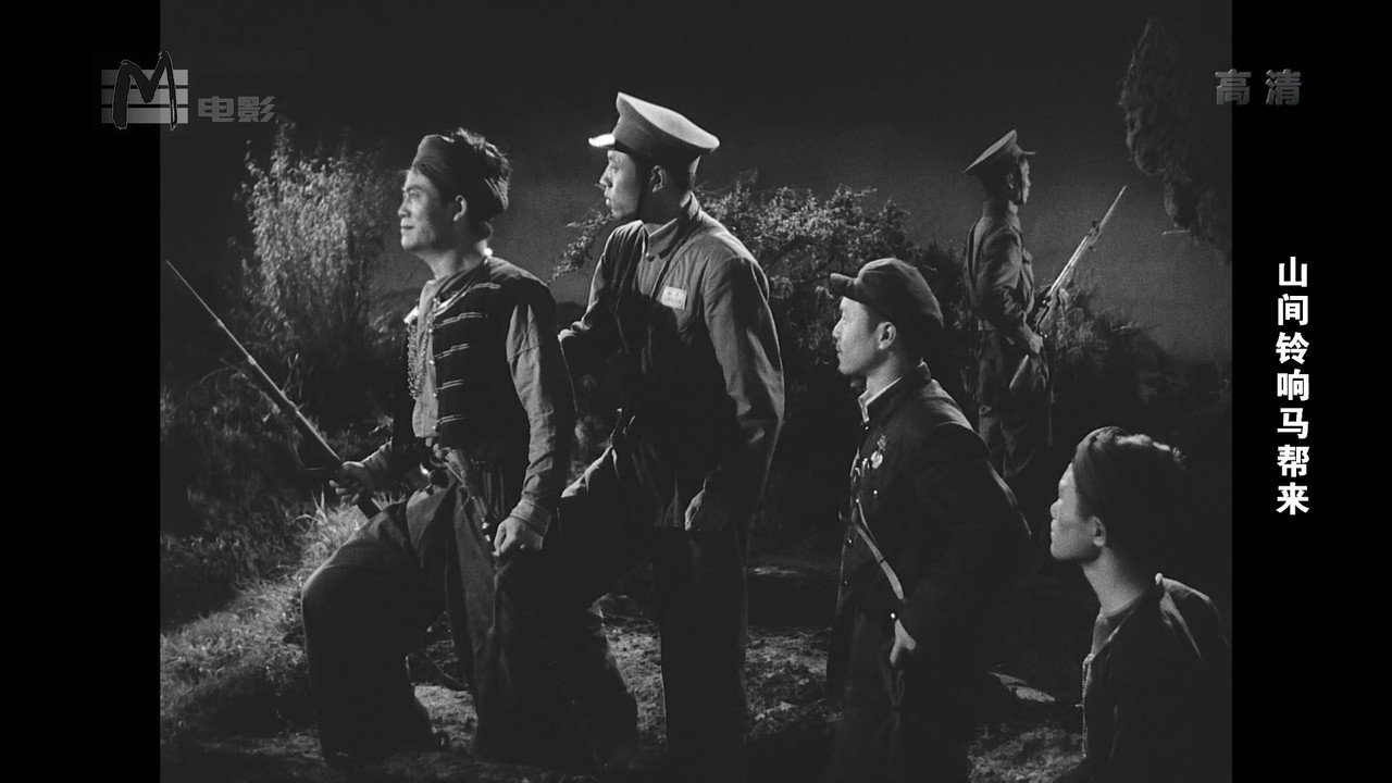 Caravans with Ring backdrop