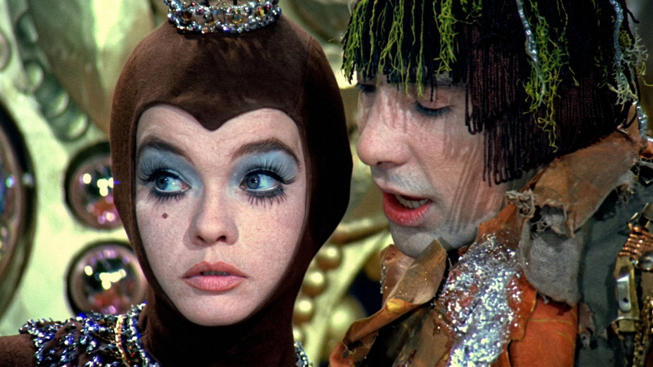 Veronica Comes Back backdrop