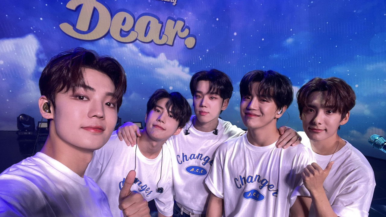 A.C.E ONLINE FANMEETING backdrop