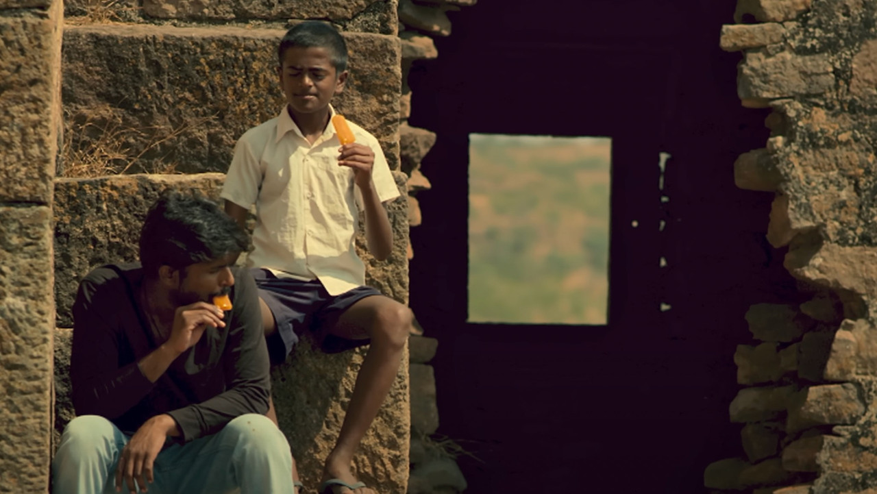 Nodidavaru Enanthare backdrop