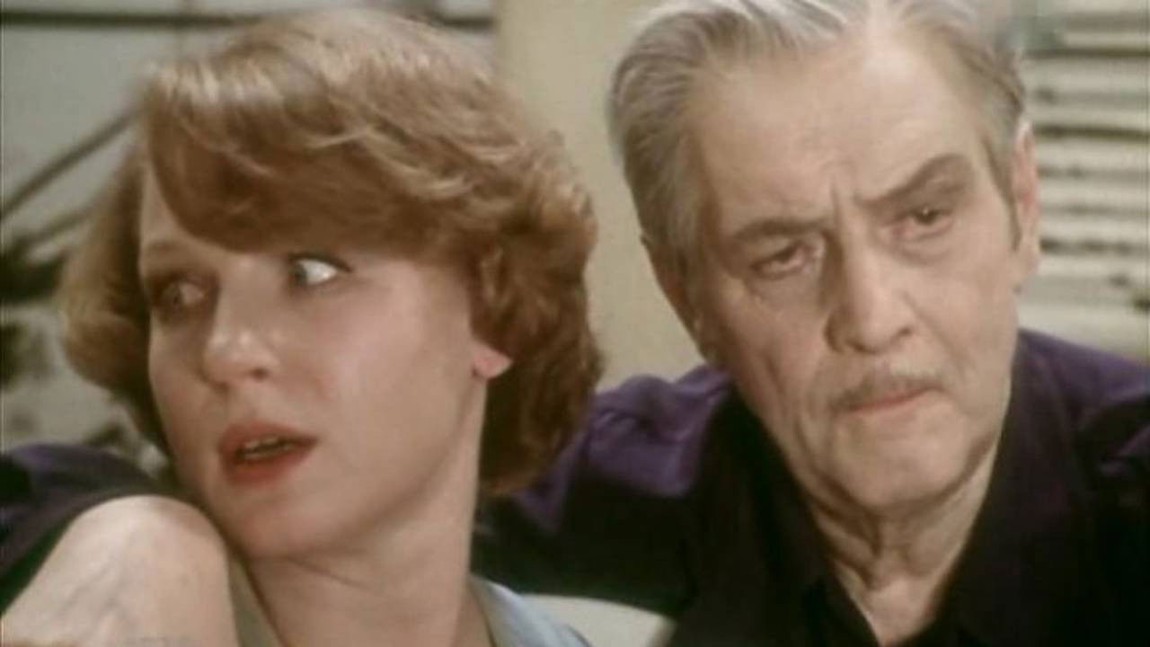 Sweet Bird of Youth backdrop