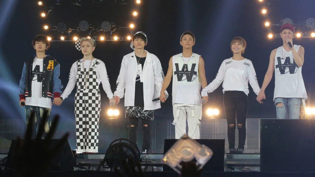 AAA DOME TOUR 2017 -WAY OF GLORY- backdrop