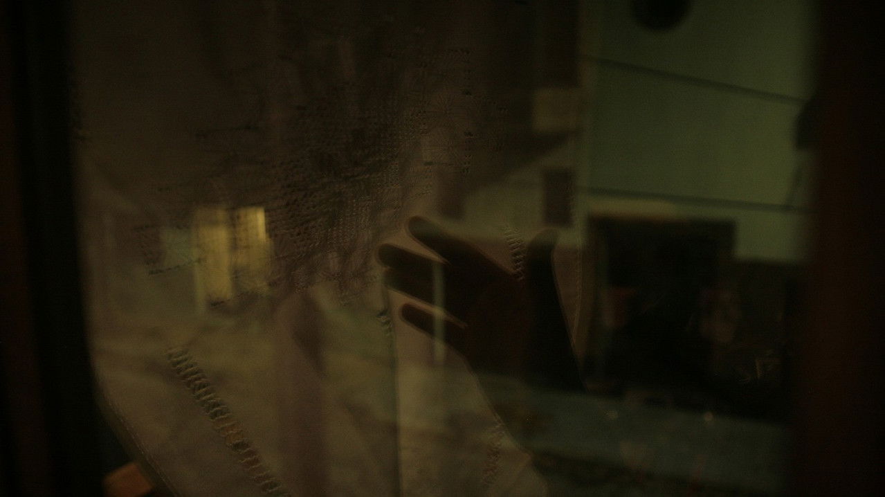 Las escondidas backdrop