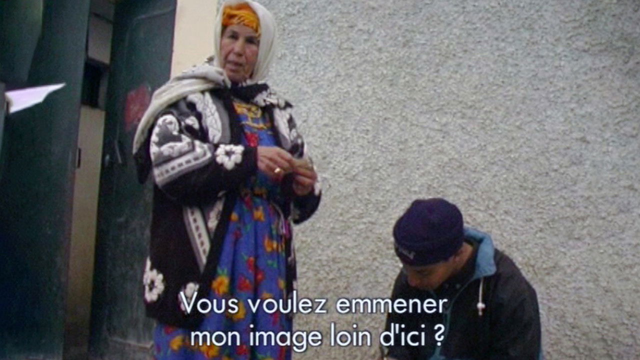 Algérie, la vie toujours backdrop