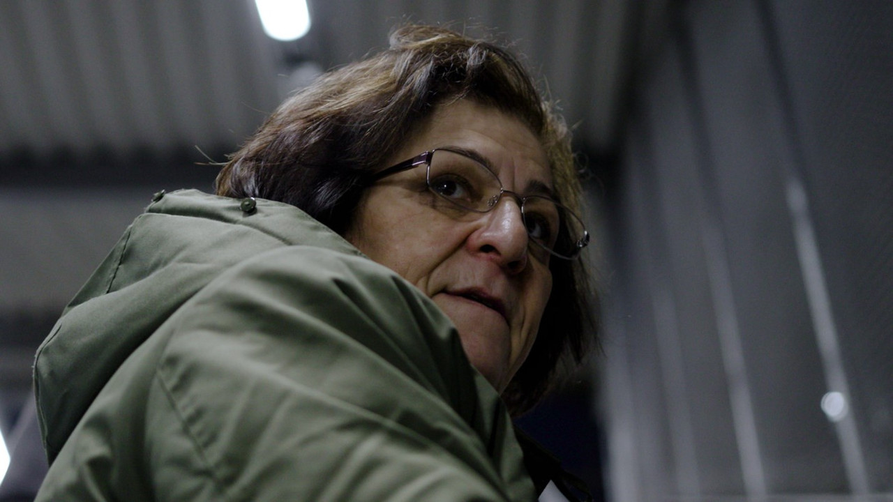 Mina – Der Preis der Freiheit backdrop