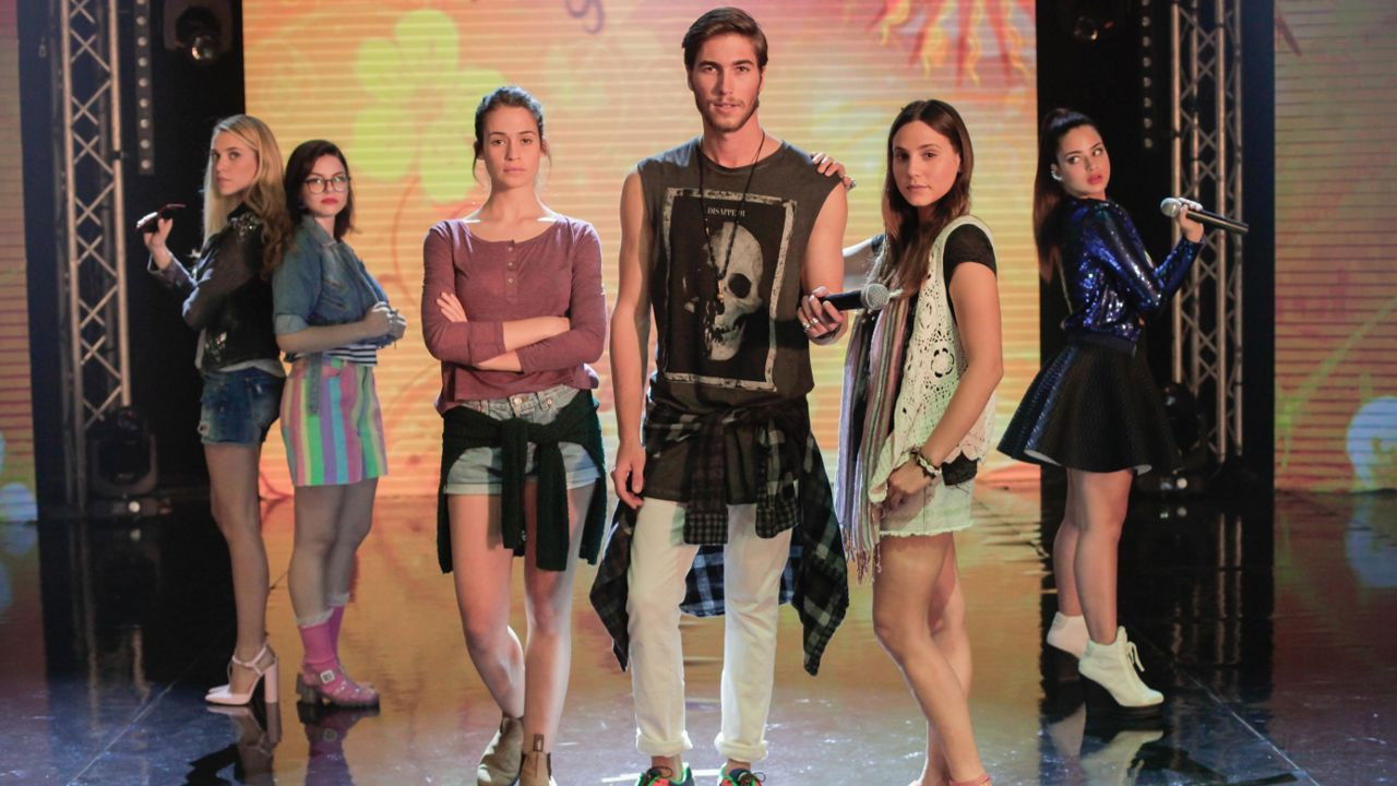 Almost Famous backdrop