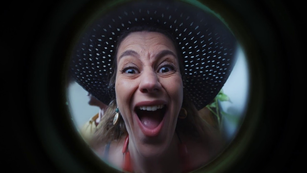 Derelitto & Castigo backdrop