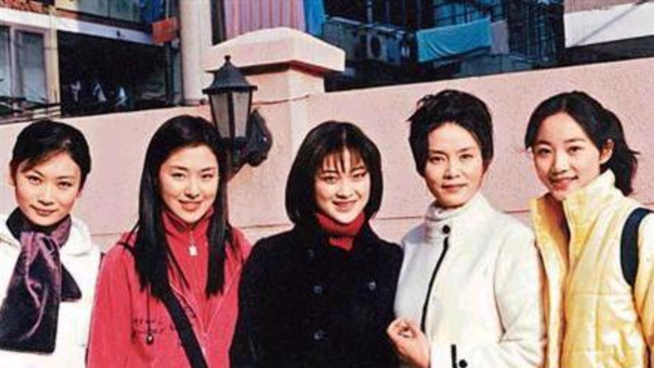 南北一家亲 backdrop