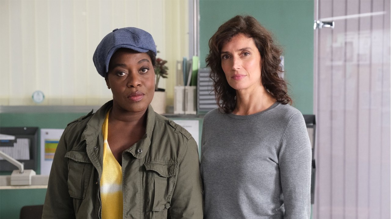 Crime Is Her Game backdrop