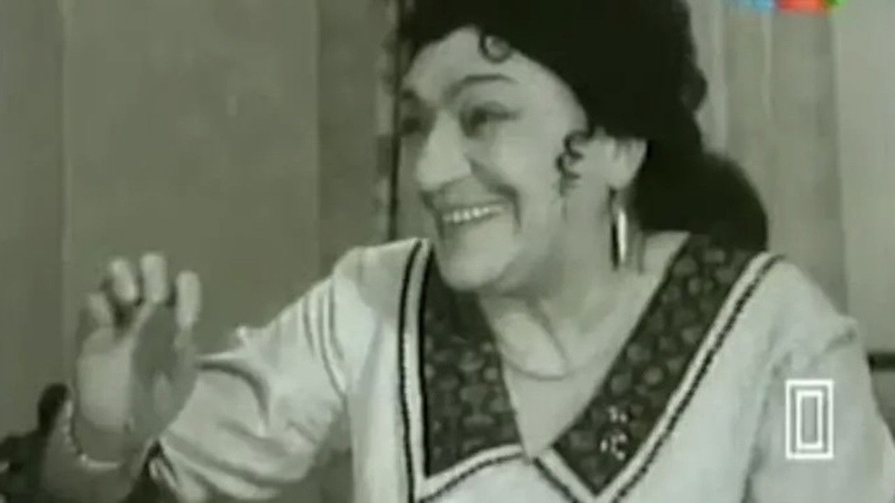 Aktrisanın təbəssümü backdrop