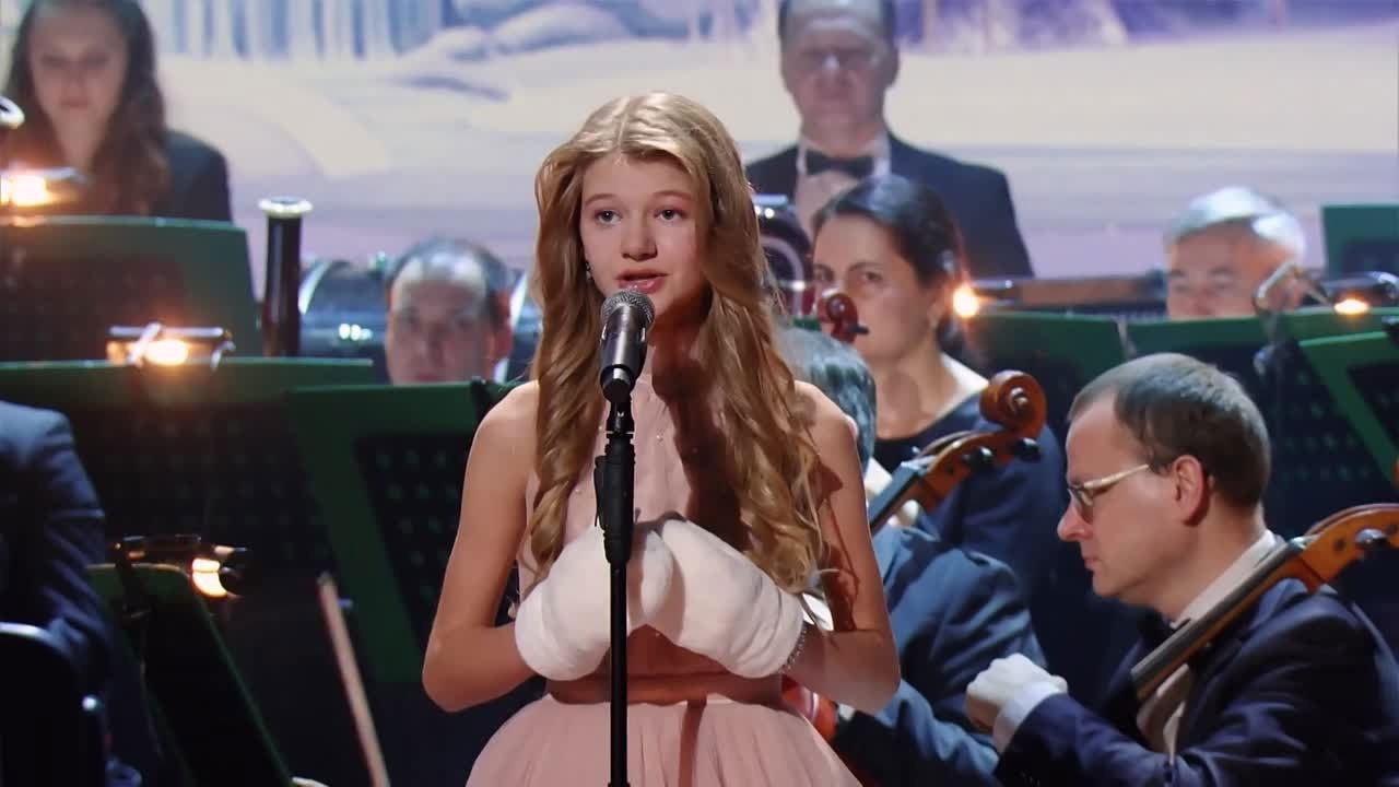 Disney Concert: Frozen backdrop