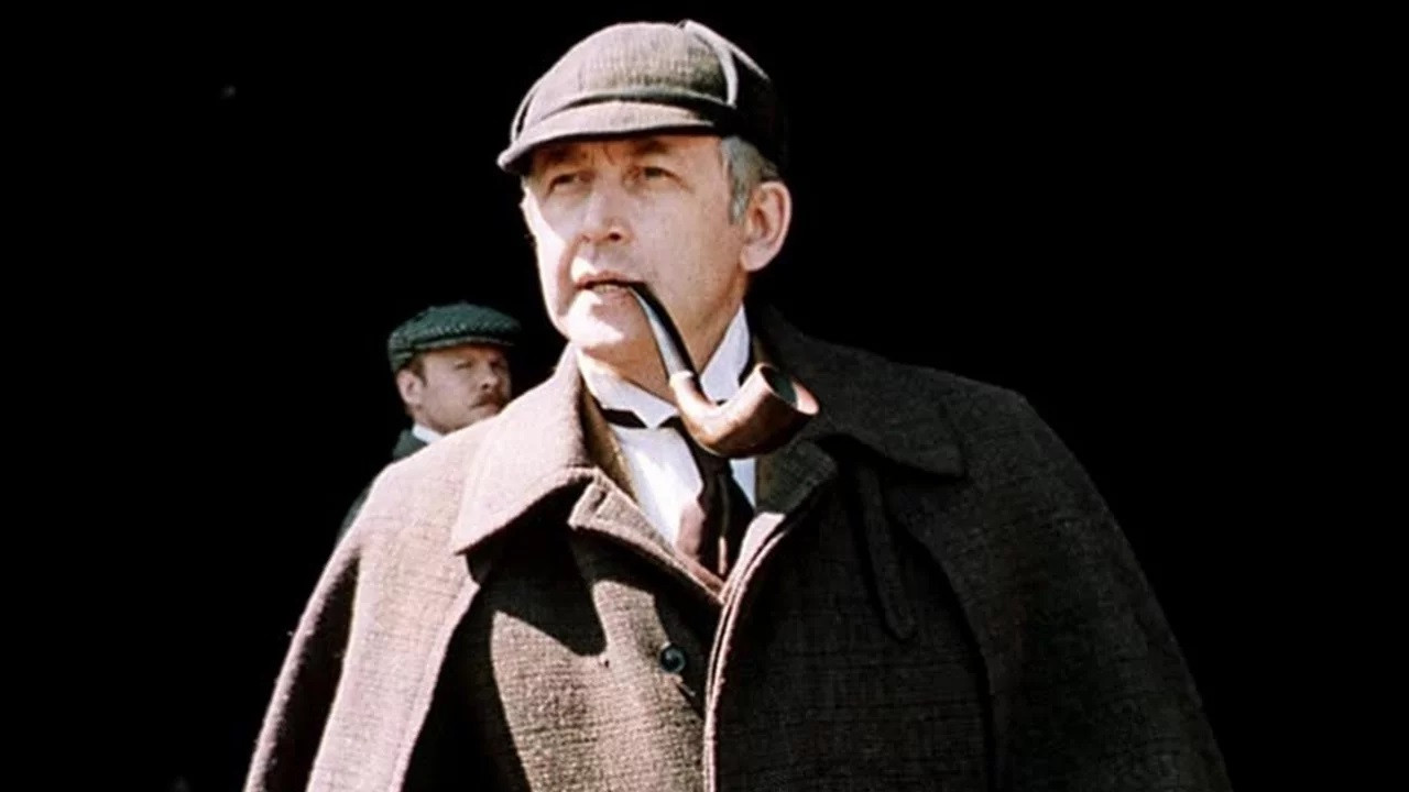 Sherlock Holmes in the 20th Century backdrop