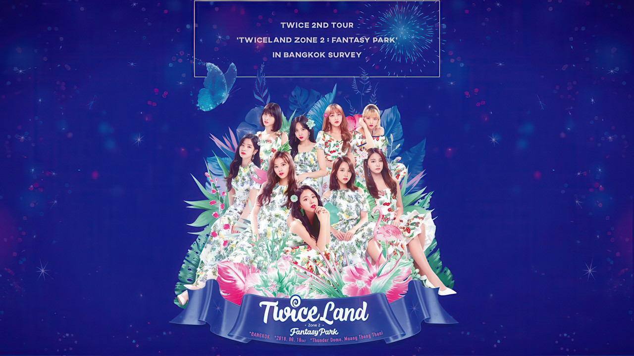 TWICE 2ND TOUR -TWICELAND ZONE 2: Fantasy Park backdrop