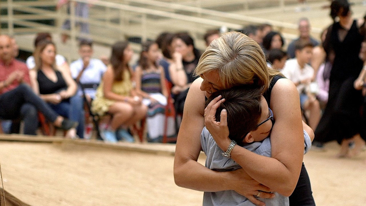 Born to Be Born backdrop