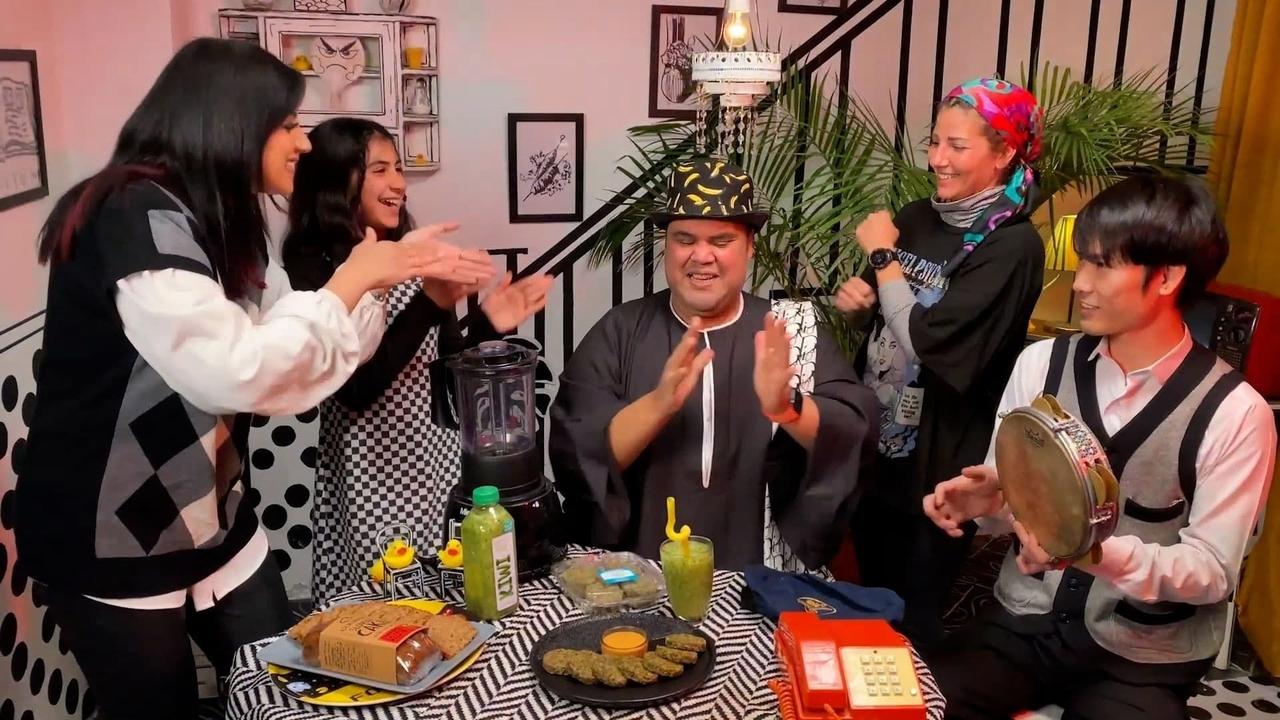 Quack Family backdrop