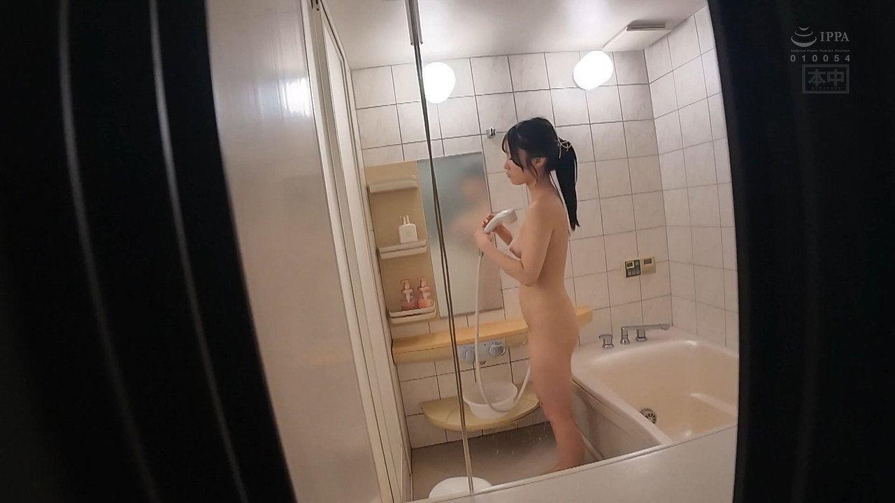 女子同士でおふざけで撮った「J●騎乗位動画」がSNSで拡散され終わらない追姦中出しレ×プの被害者になってしまった巨乳女子●生 backdrop