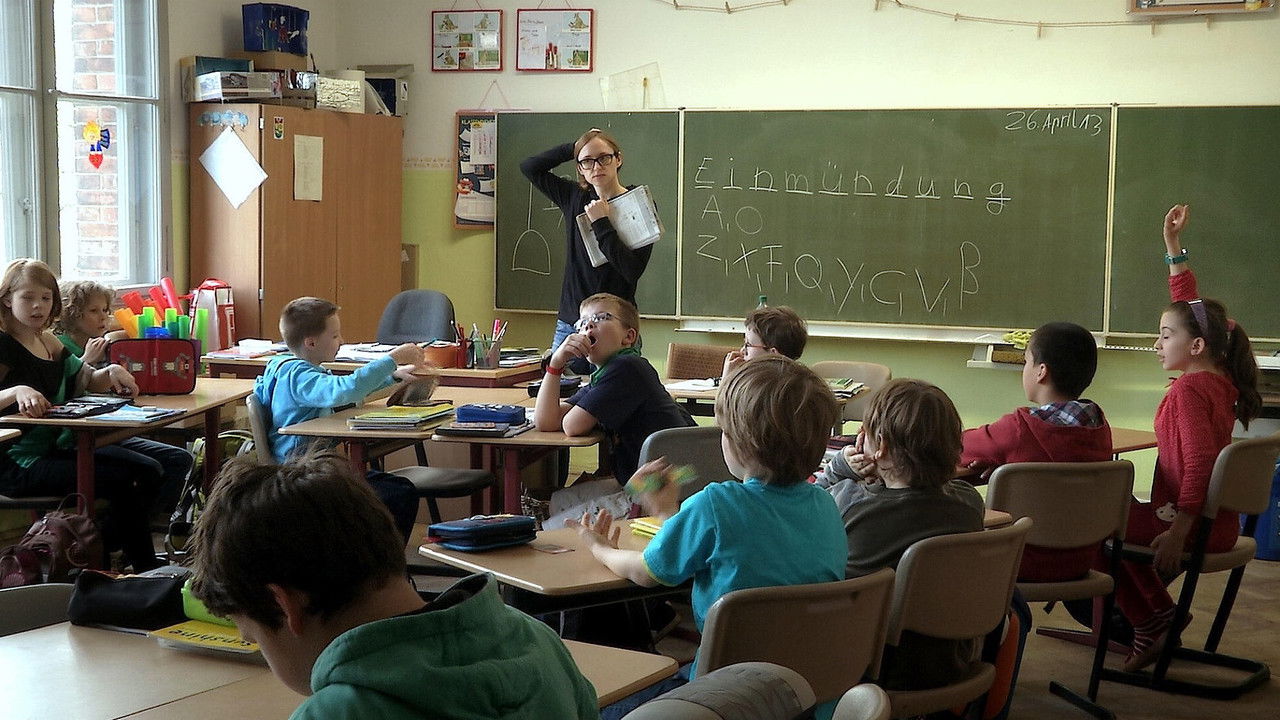 Zwischen den Stühlen backdrop