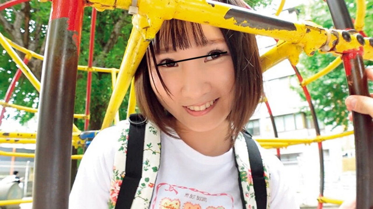 SUJI-198 Shaved Pussy Shou's First Experience Summer Vacation Edition 4 Hours backdrop