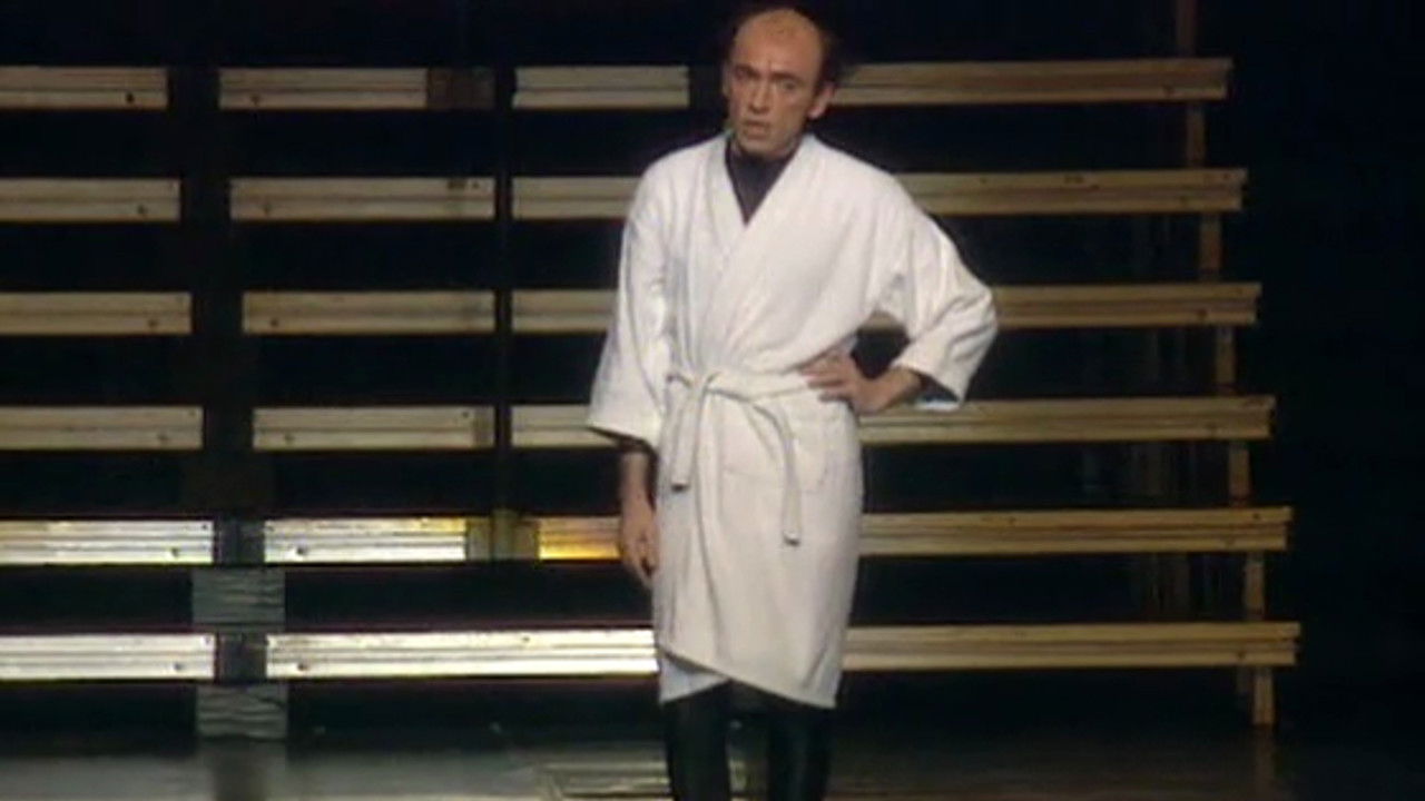 Élie Kakou : Vidéo pirate du Zénith backdrop