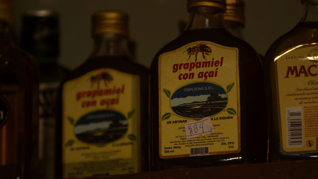 grapamiel con açaí backdrop