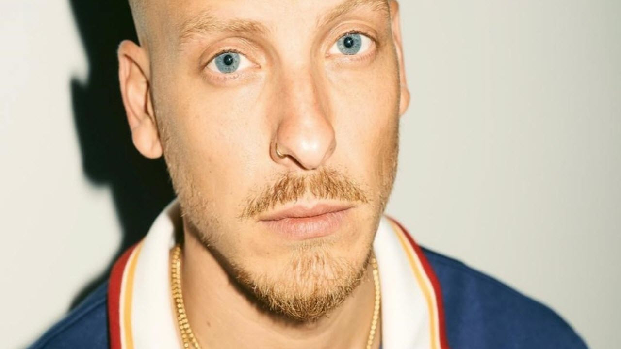 Comedy Halbzeit backdrop