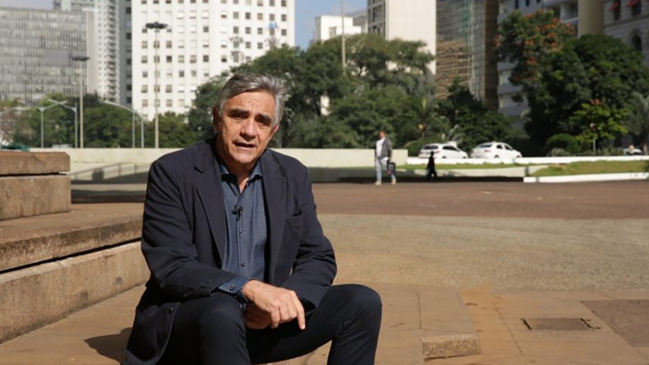 Diretas Já backdrop