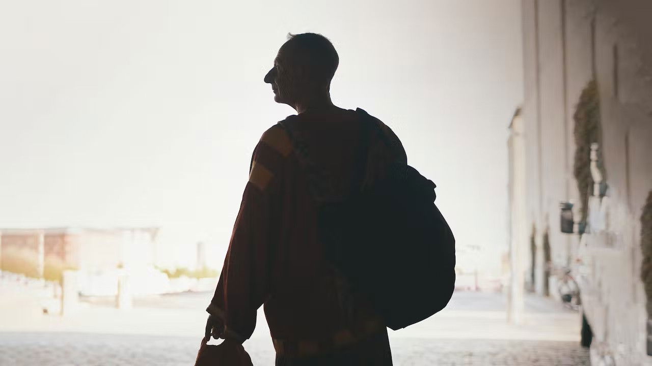 Nissen flytter altid med backdrop