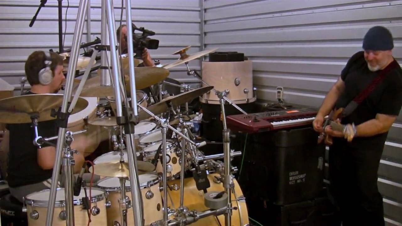 Mike Keneally & Marco Minnemann - Evidence of Humanity backdrop