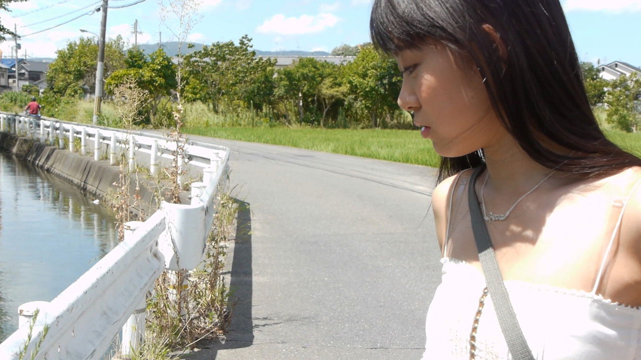 Miyuki Watanabe Miru Neko backdrop